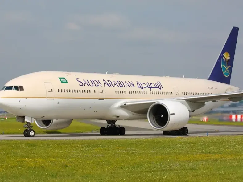 Pakistan signs agreement with Saudi Airlines for Hajj 2025 travel